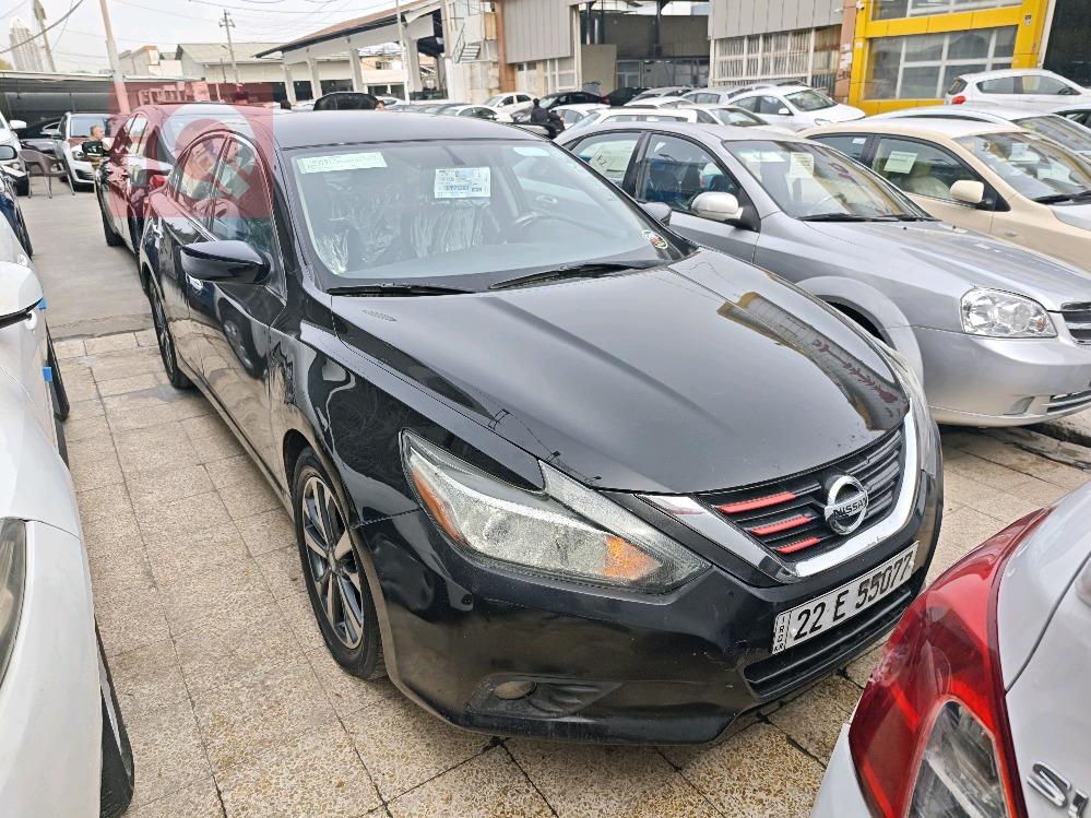 نيسان ألتيما